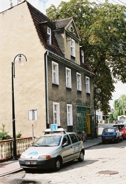 Heydebreck - Schulstraße 2 - hier hat die Familie bis 1945 gelebt.