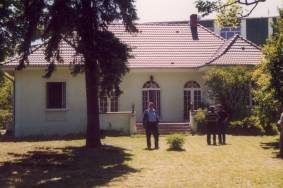 Ein Haus voller Erinnerungen f�r Helmut und Erhard - auch wenn man dort nur als Kind gelebt hat.