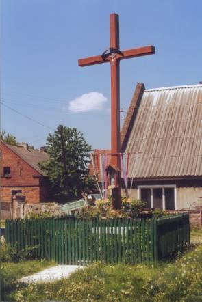 Dorfkreuz G�lchen / Gola